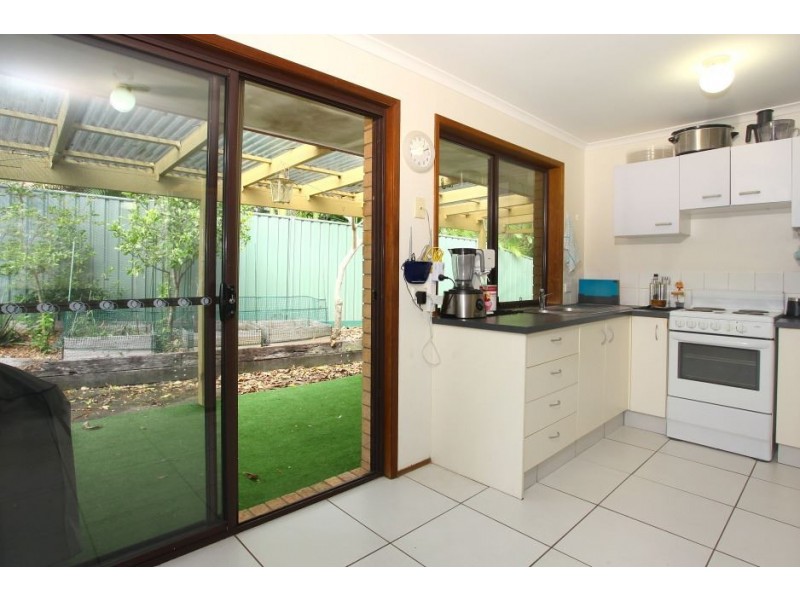 16 Navajo Road, Mudgeeraba QLD 4213