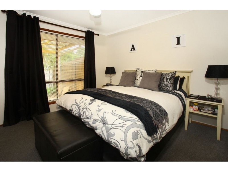 16 Navajo Road, Mudgeeraba QLD 4213