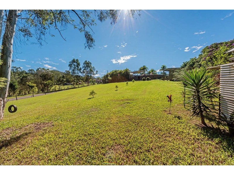 202 Glenmore Drive, Bonogin QLD 4213