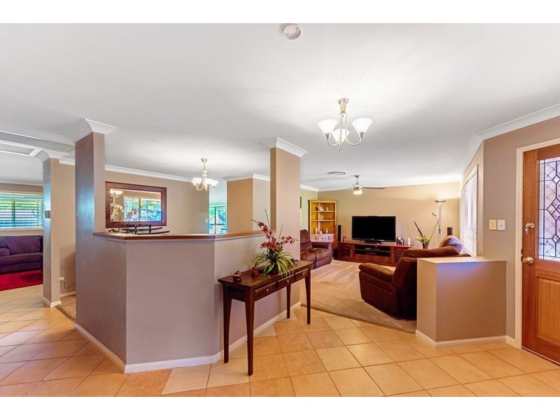 202 Glenmore Drive, Bonogin QLD 4213