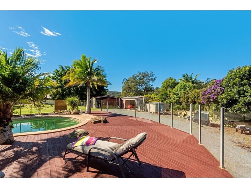 202 Glenmore Drive, Bonogin QLD 4213
