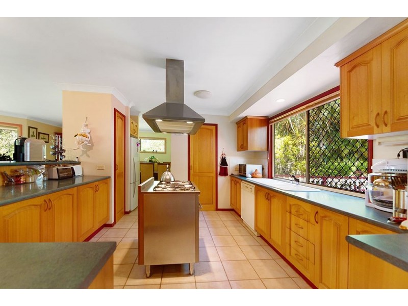 51 Sehmish Court, Bonogin QLD 4213