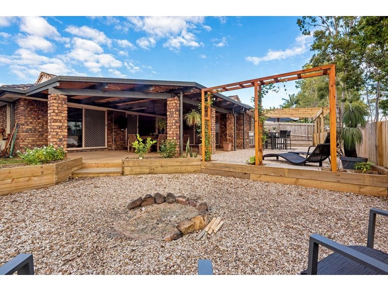 66 Open Drive, Arundel QLD 4214