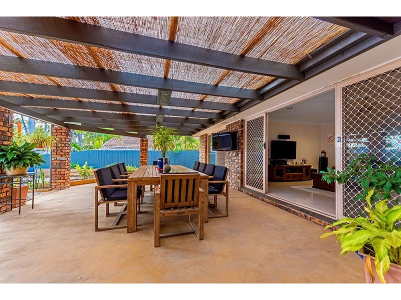 66 Open Drive, Arundel QLD 4214