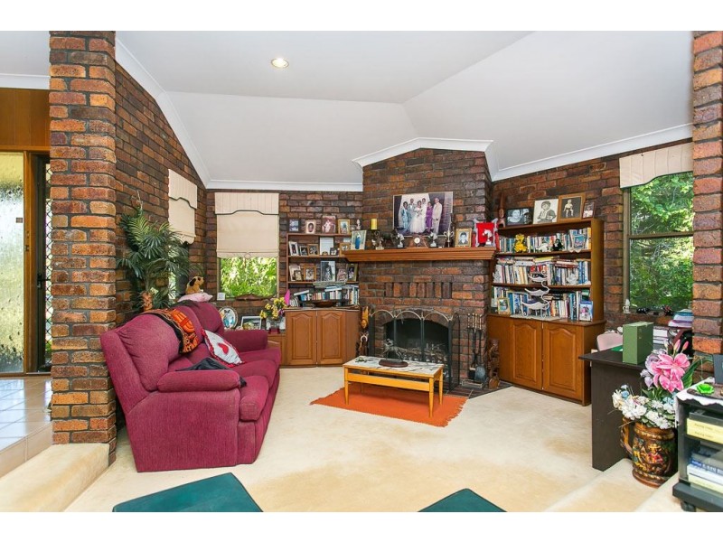 10 Baron Court, Tallai QLD 4213