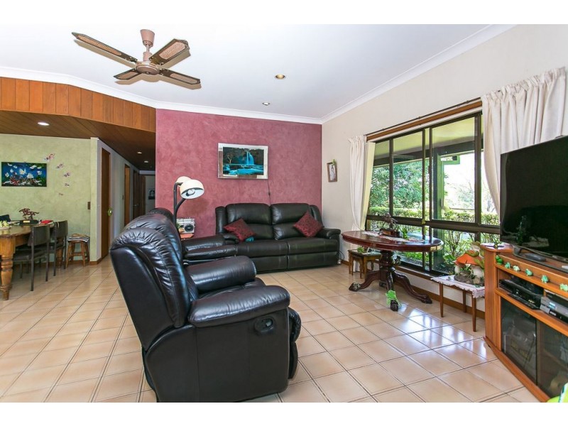 10 Baron Court, Tallai QLD 4213