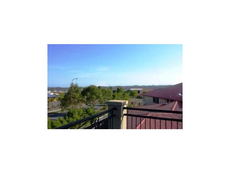 44/2-10 Geraldton Drive, Varsity Lakes QLD 4227