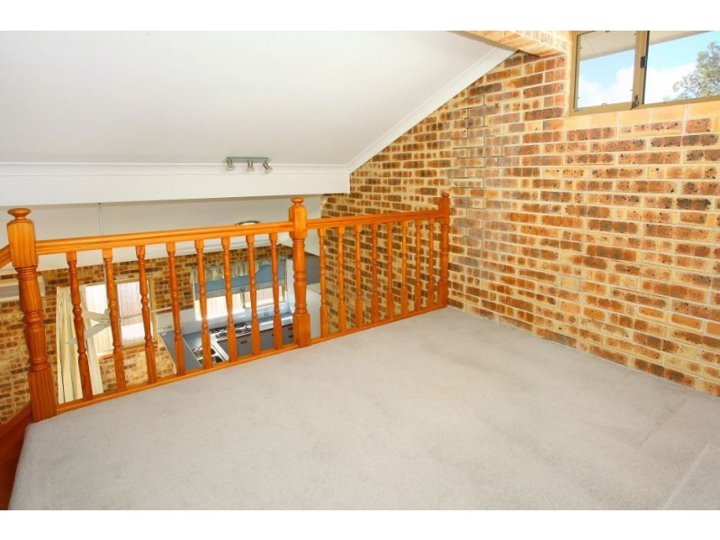 1/9 College Ave, Southport QLD 4215