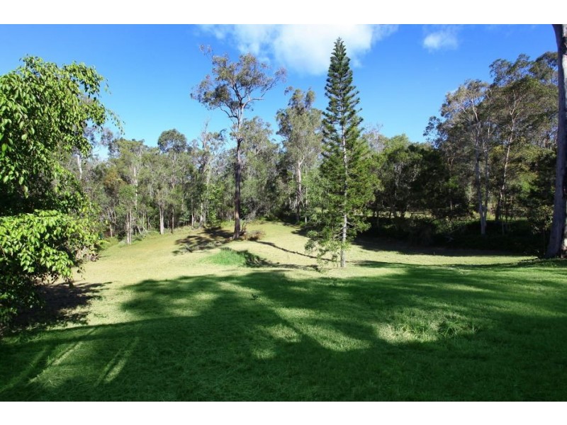 14 Bertana Drive, Mudgeeraba QLD 4213