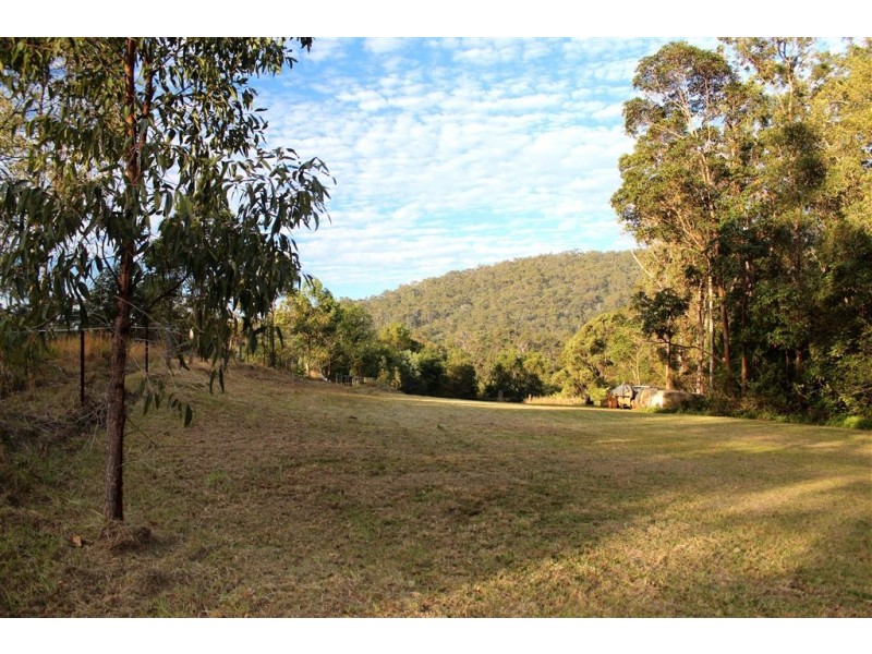 653 Bonogin Road, Bonogin QLD 4213