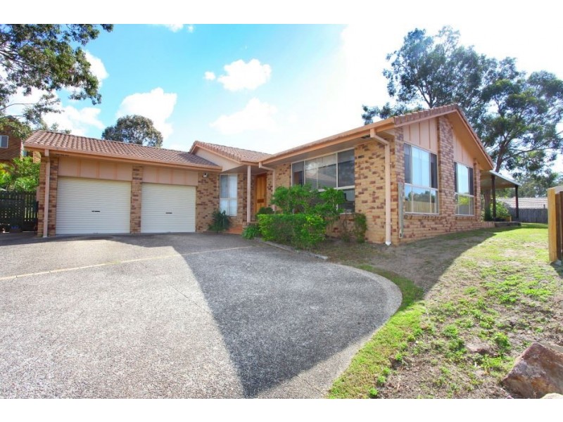13 Ballarat Court, Tallai QLD 4213