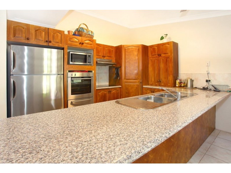 24 Burke Crescent, Mudgeeraba QLD 4213