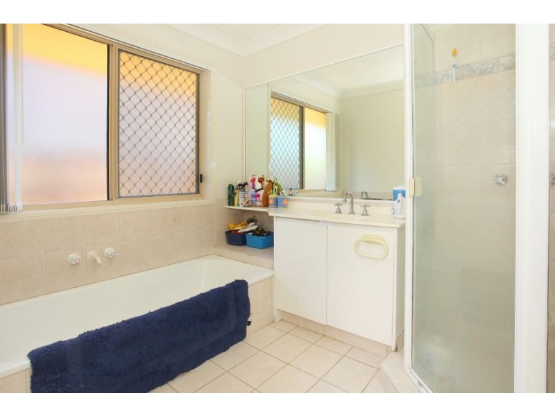 24 Burke Crescent, Mudgeeraba QLD 4213