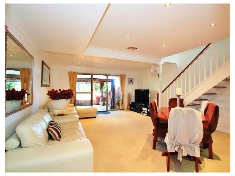 7/4 Sherwood Close, Mudgeeraba QLD 4213