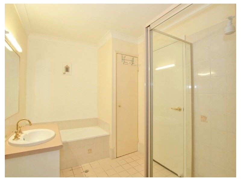 7/4 Sherwood Close, Mudgeeraba QLD 4213