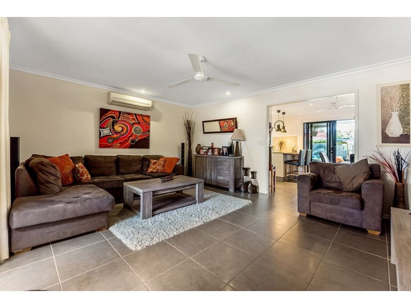 186 Townson Avenue, Palm Beach QLD 4221