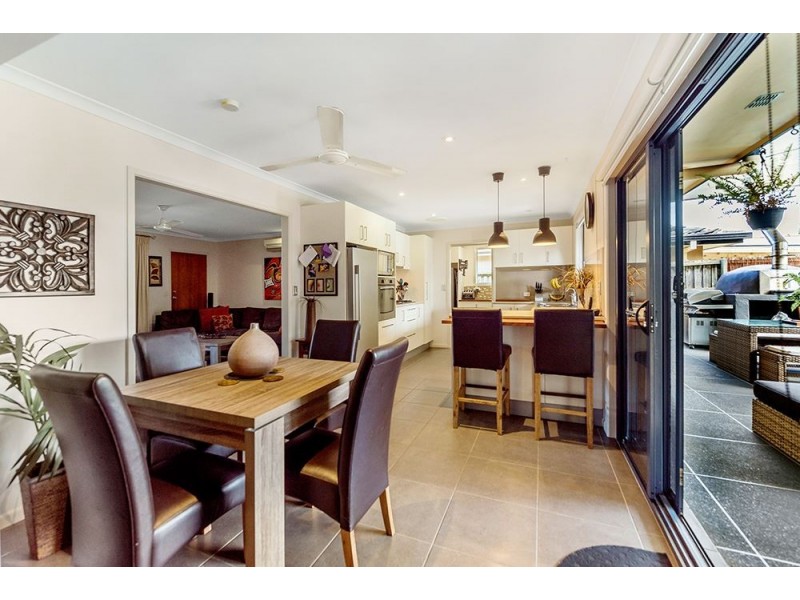 186 Townson Avenue, Palm Beach QLD 4221
