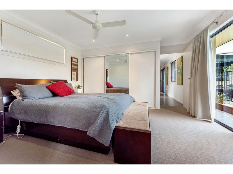 186 Townson Avenue, Palm Beach QLD 4221