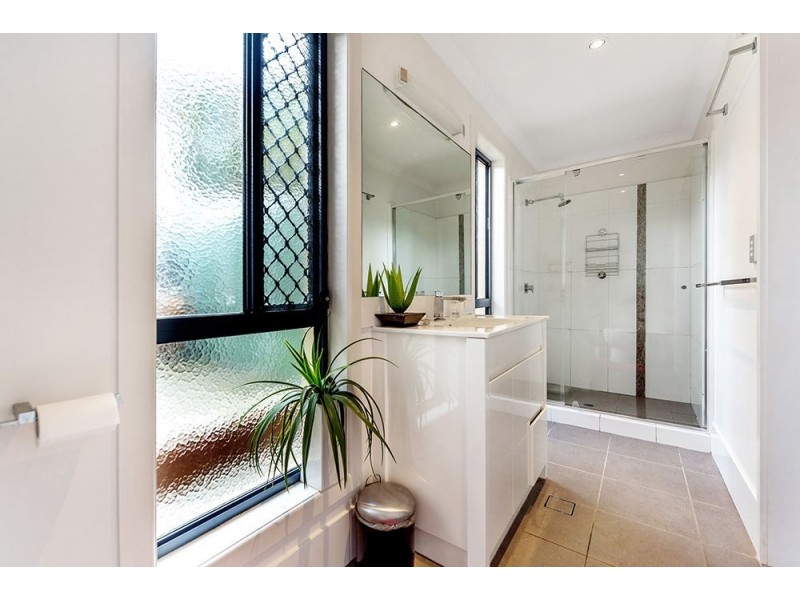 186 Townson Avenue, Palm Beach QLD 4221