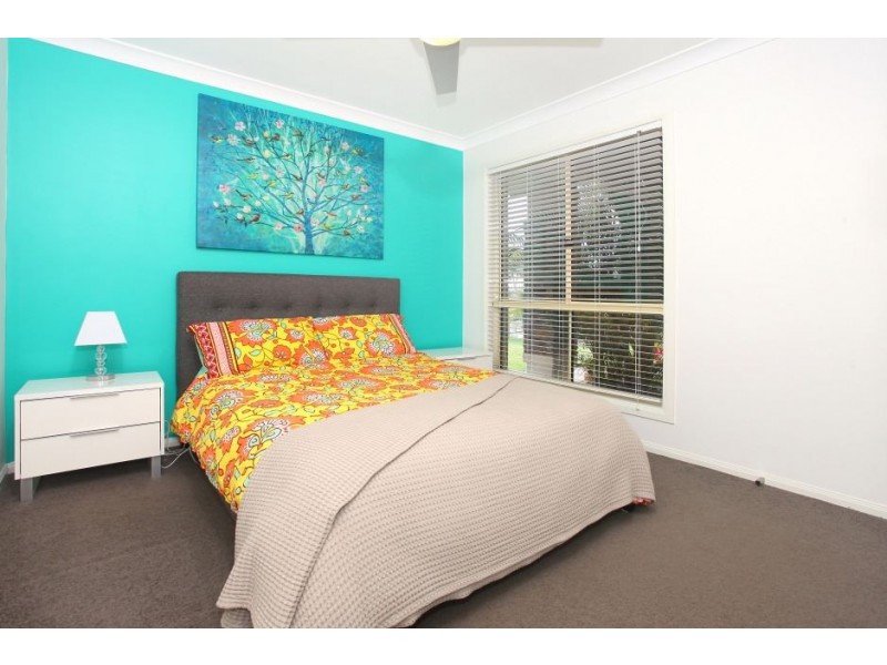 11 Leicester Terrace, Mudgeeraba QLD 4213