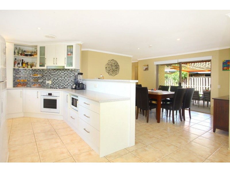 36 Roundelay Drive, Varsity Lakes QLD 4227