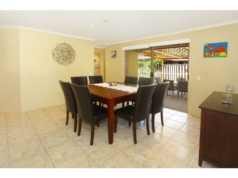 36 Roundelay Drive, Varsity Lakes QLD 4227