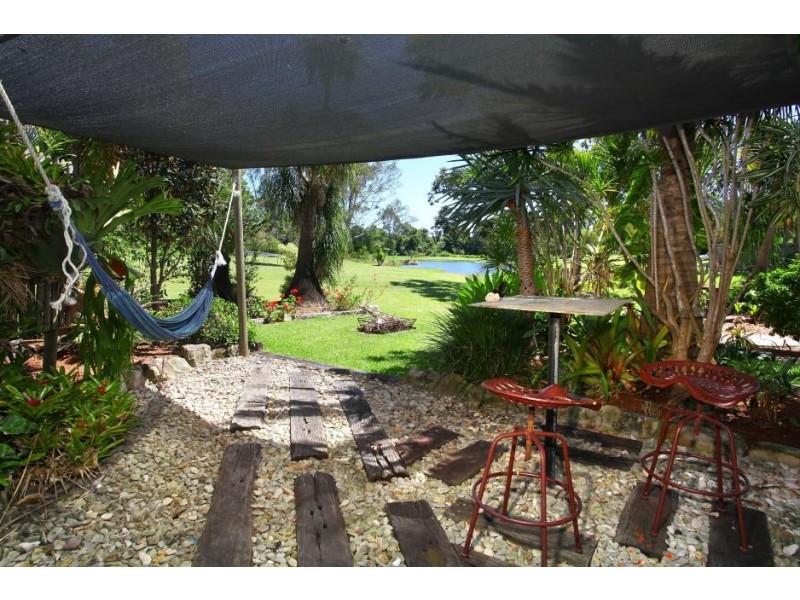 12 Bernborough Place, Mudgeeraba QLD 4213
