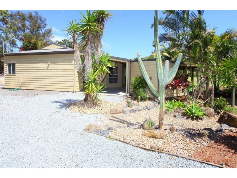 12 Bernborough Place, Mudgeeraba QLD 4213