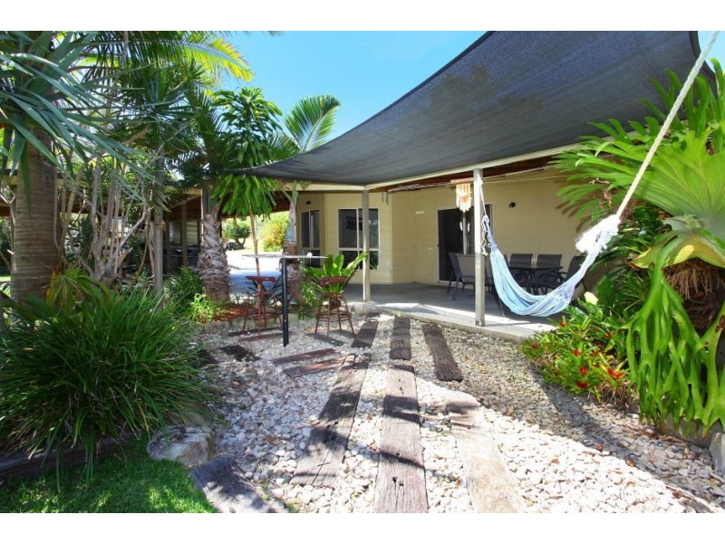 12 Bernborough Place, Mudgeeraba QLD 4213