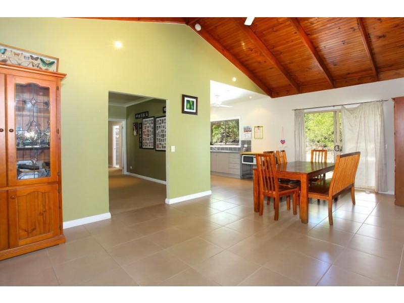 12 Bernborough Place, Mudgeeraba QLD 4213
