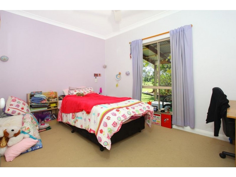 12 Bernborough Place, Mudgeeraba QLD 4213