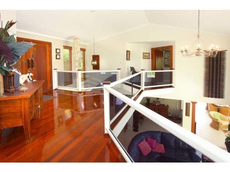 91 Wallaby Drive, Mudgeeraba QLD 4213