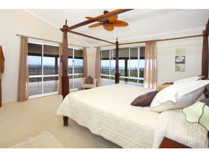 91 Wallaby Drive, Mudgeeraba QLD 4213