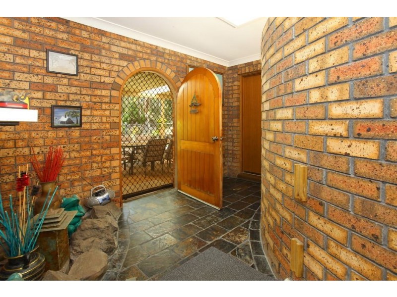 8 Idolou Court, Mudgeeraba QLD 4213