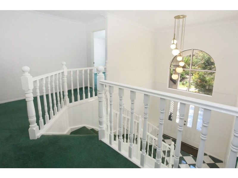 27 Austinville Road, Mudgeeraba QLD 4213