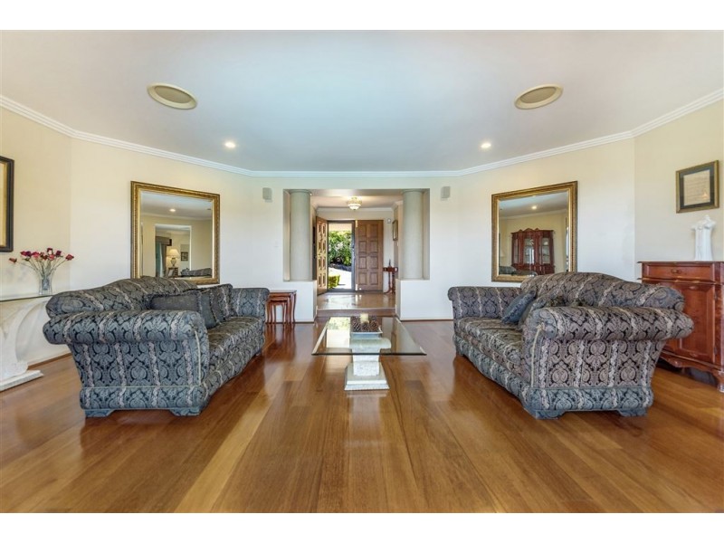 50 Chesterfield Drive, Chesterfield Ridge, Bonogin QLD 4213