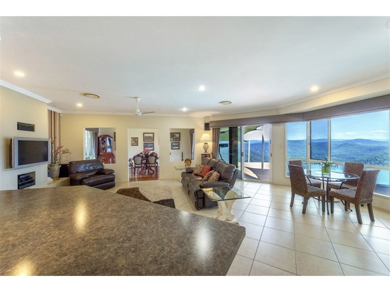 50 Chesterfield Drive, Chesterfield Ridge, Bonogin QLD 4213