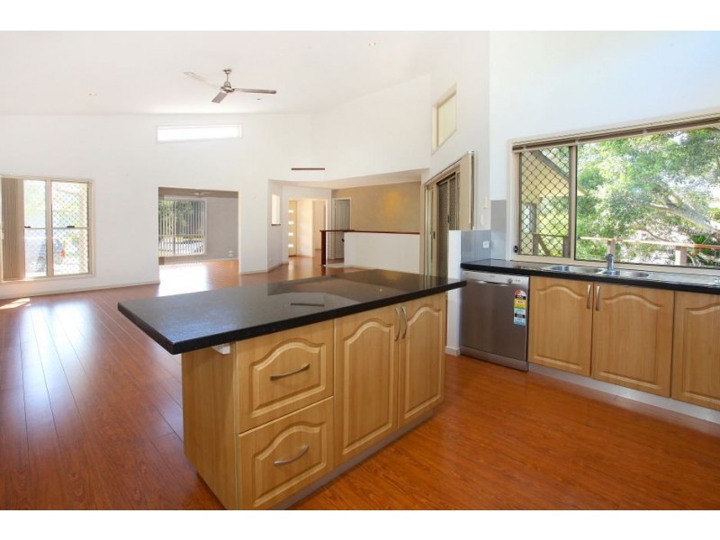 29 McLachlan Avenue, Mudgeeraba QLD 4213