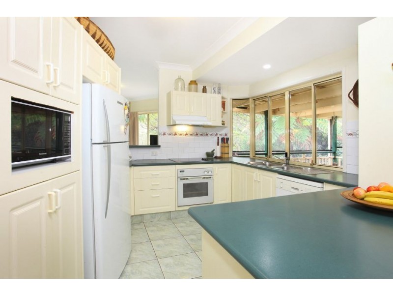 56 Aylesham Drive, Bonogin QLD 4213