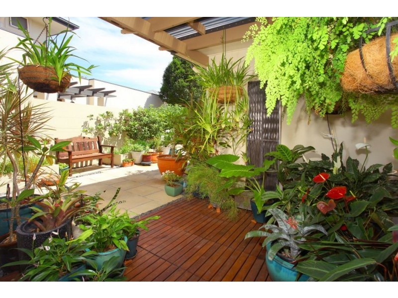 270 Easthill Drive, Robina QLD 4226