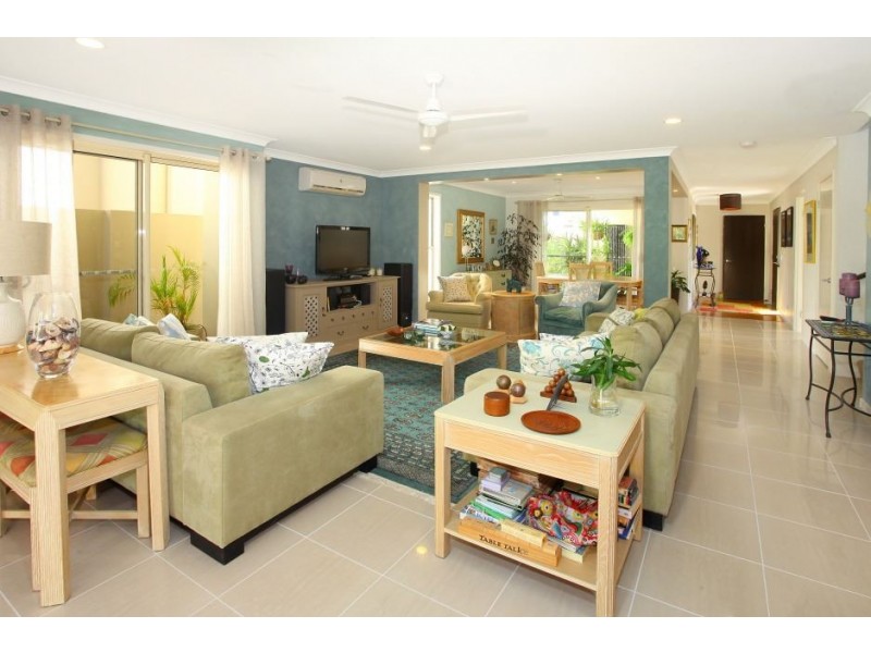 270 Easthill Drive, Robina QLD 4226