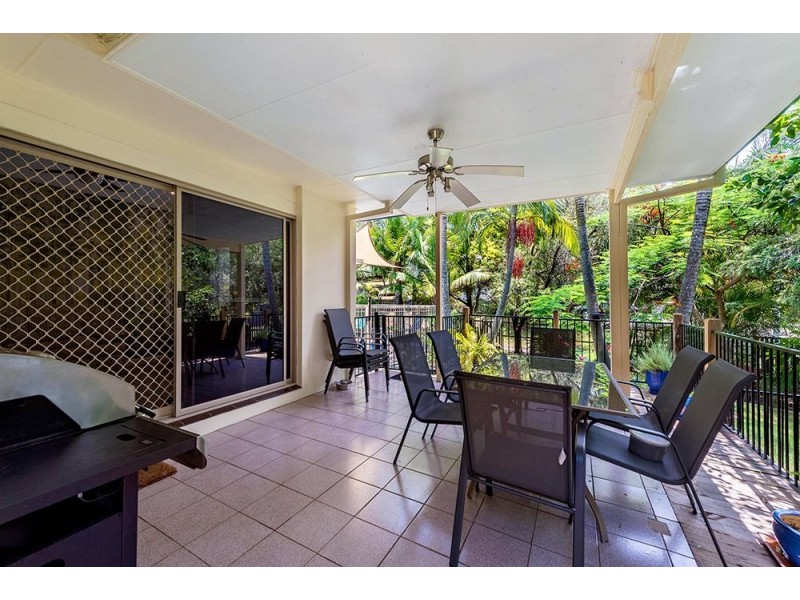 15 Woolmere Street, Carrara QLD 4211