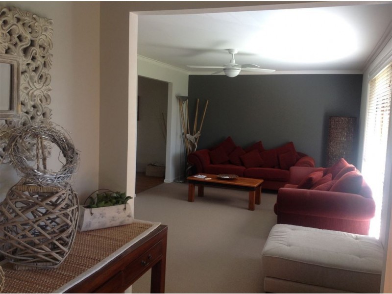 20 Beauty Point Drive, Robina QLD 4226