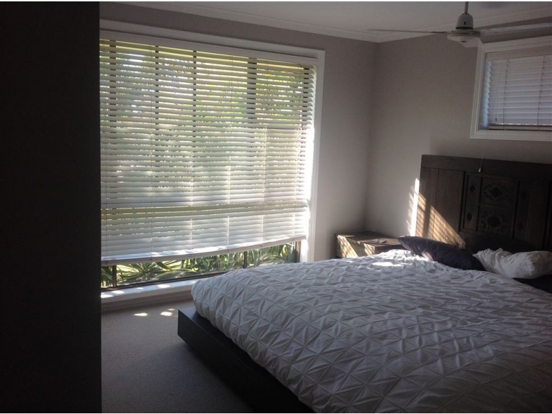 20 Beauty Point Drive, Robina QLD 4226