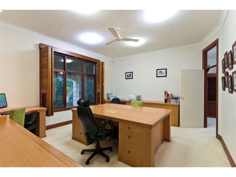86 Aylesham Drive, Bonogin QLD 4213
