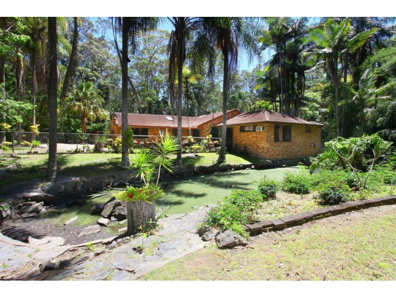 8 Idolou Court, Mudgeeraba QLD 4213