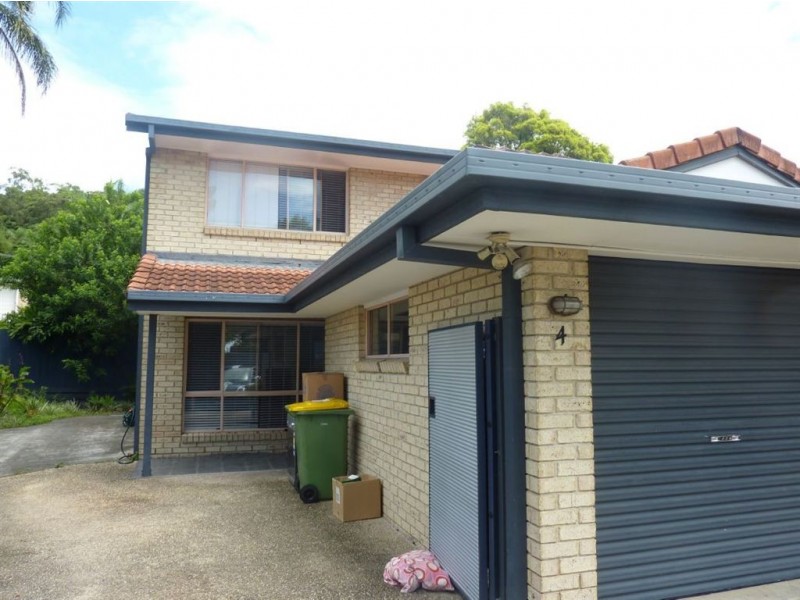 4/11 Railway Street, Mudgeeraba QLD 4213