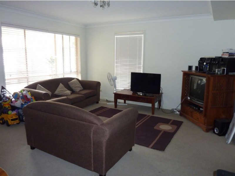 4/11 Railway Street, Mudgeeraba QLD 4213