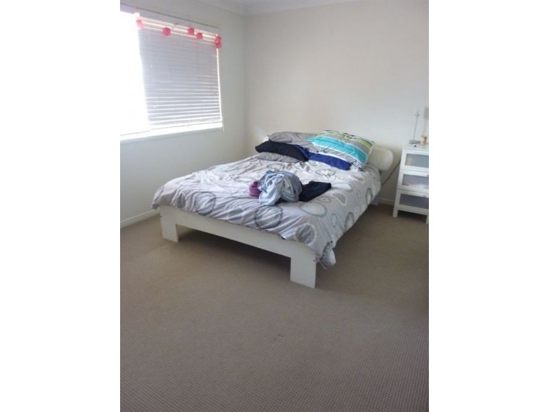 4/11 Railway Street, Mudgeeraba QLD 4213