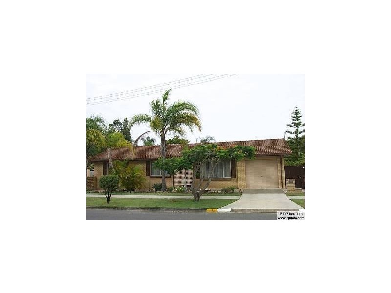 1 Mulkarra Street, Biggera Waters QLD 4216